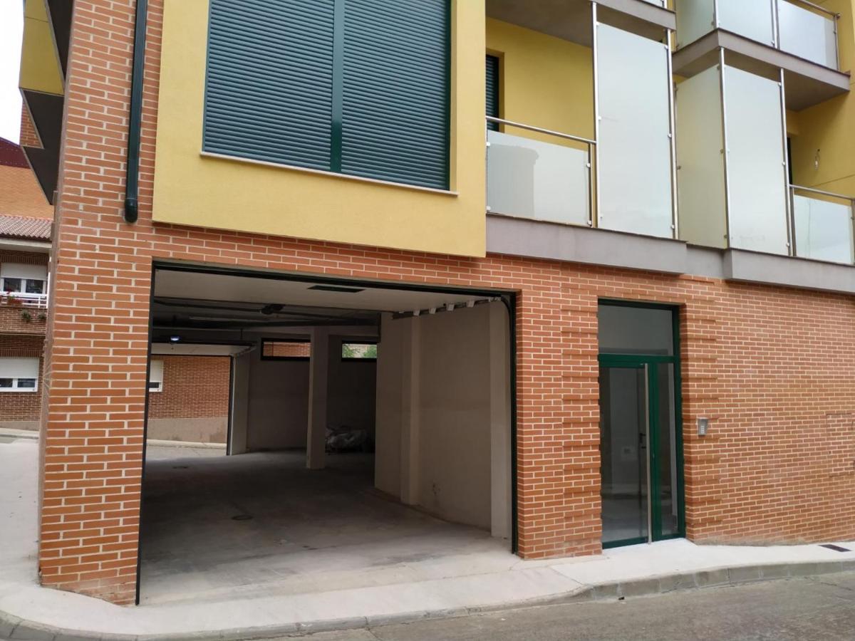 Edificio Valles Del Lupulo Astorga Bagian luar foto